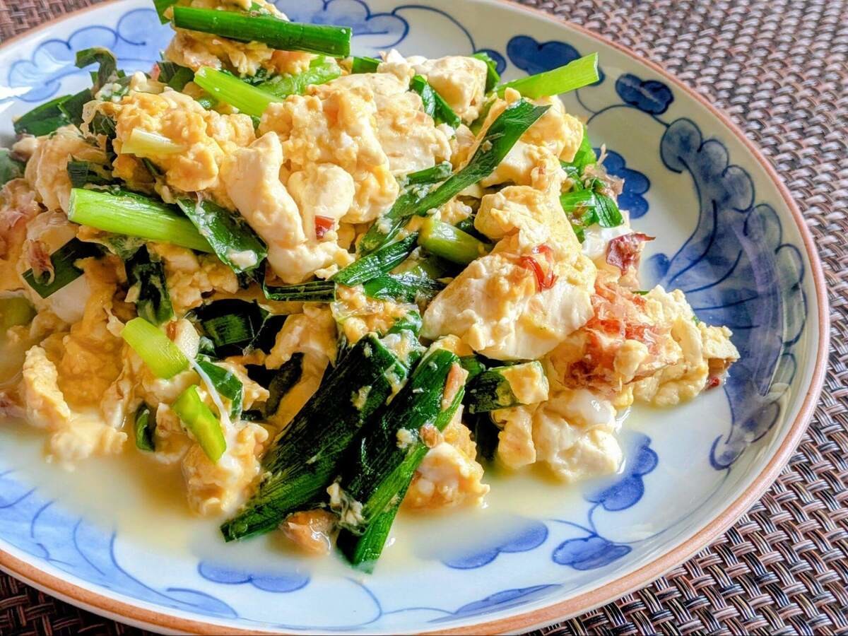 JAグループ公式「ニラ豆腐の卵とじ」のレシピ