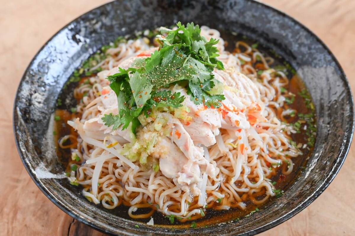 サンヨー食品公式「よだれ鶏の冷やしラーメン」