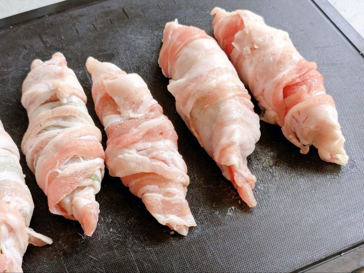 UMAMITable /女将のおうちご飯さん「みょうがの豚巻き」