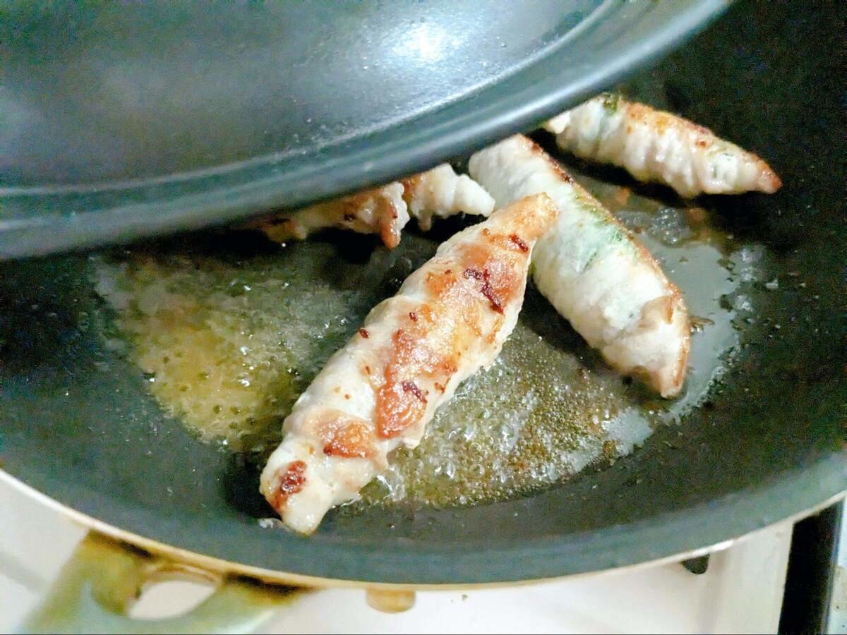 UMAMITable /女将のおうちご飯さん「みょうがの豚巻き」