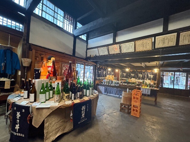 中町こみせ通り