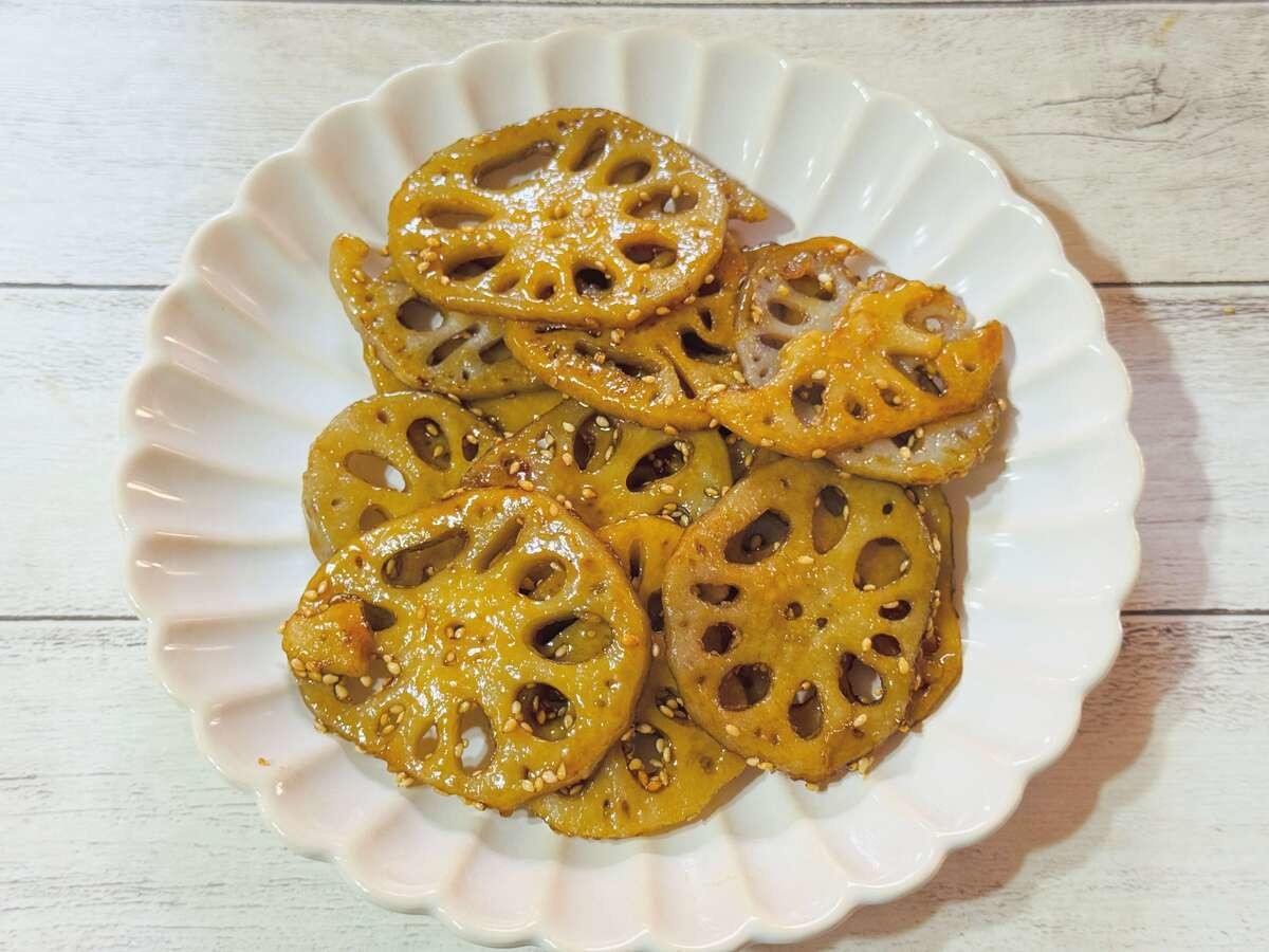 山本ゆりさん考案『やみつき甘辛マヨ蓮根』