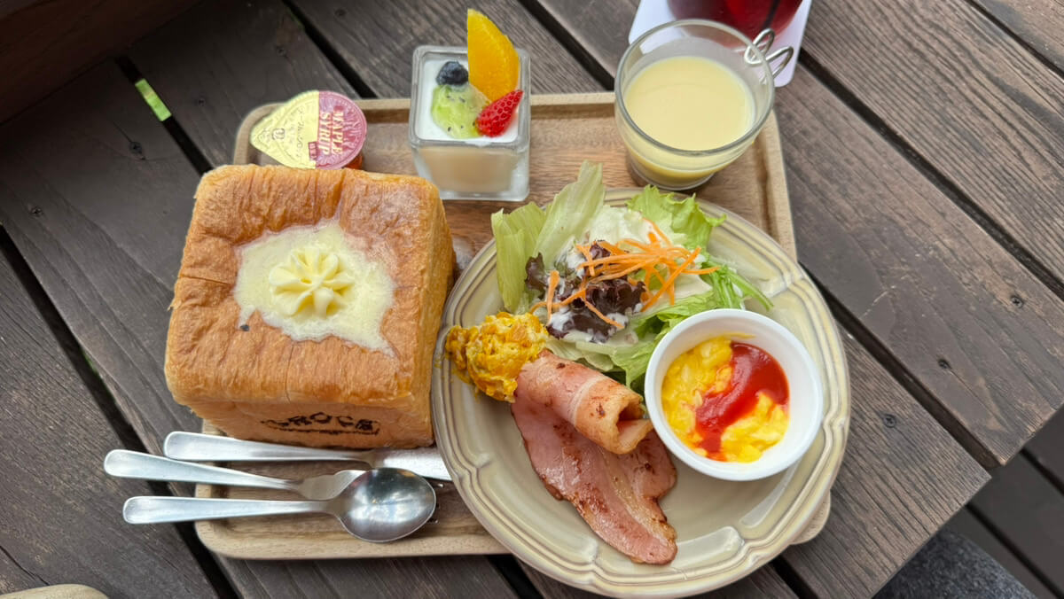 山間のカフェ「CROCE season2」