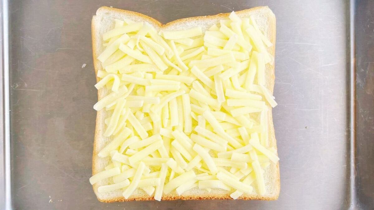 チーズトースト