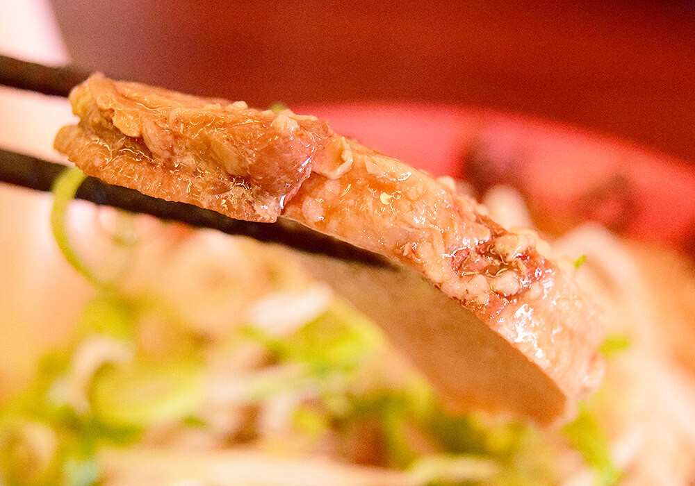 魁力屋「京都漆黒醤油ラーメン」