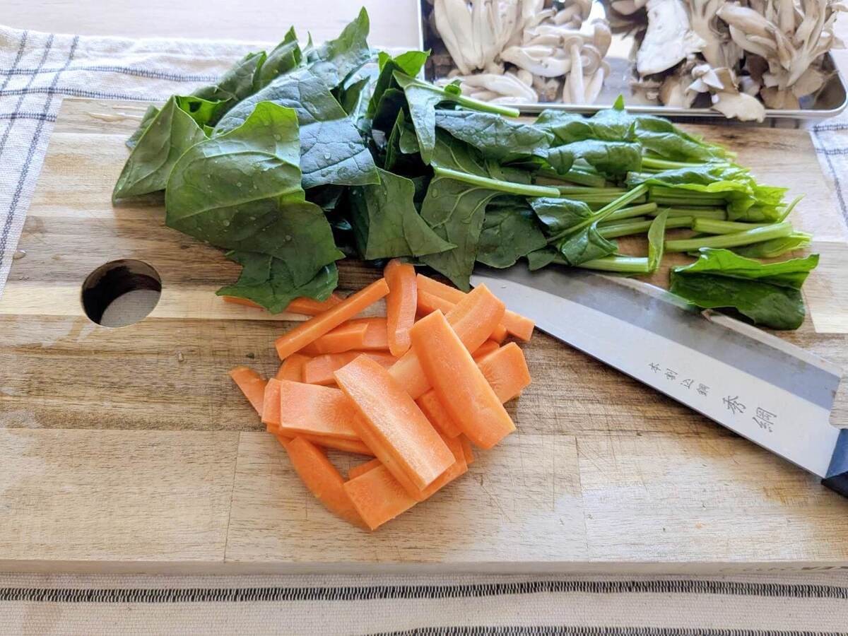 AJINOMOTO公式「きのこと鶏の味噌バター絶品汁」