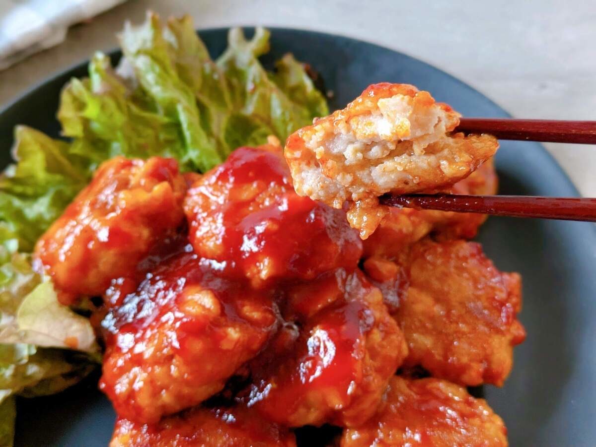 キッコーマン「厚揚げでふわふわ！豚こまバーグ」