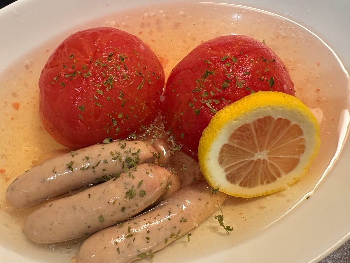 丸ごとトマトの冷たいおでん