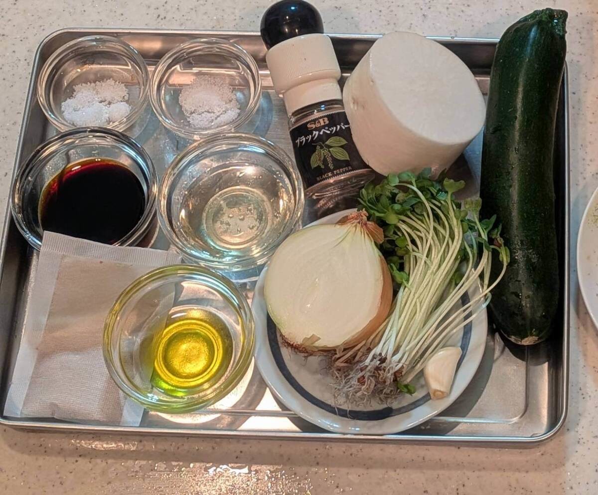 和田明日香さん「サイコロステーキおろしソース」