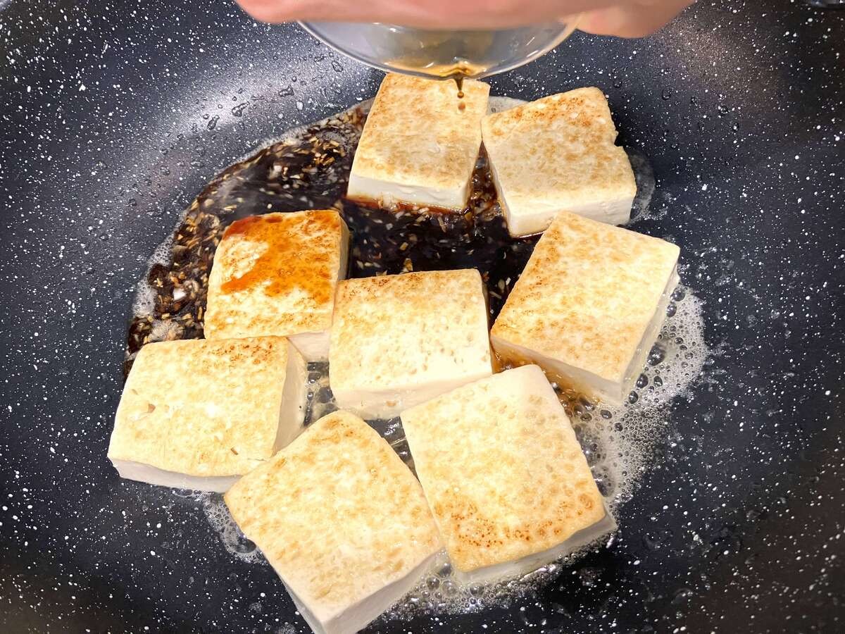 キッコーマン「豆腐ステーキ にんにくじょうゆ」