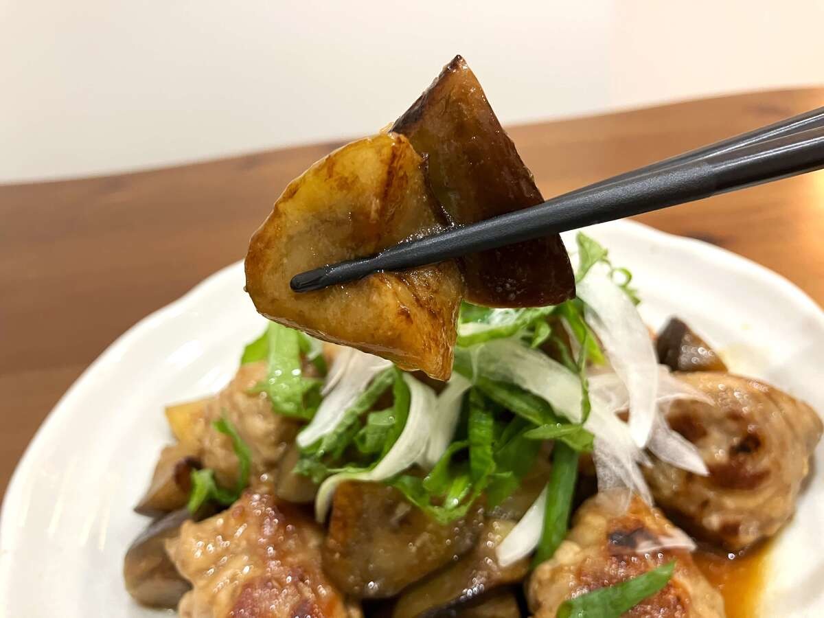 タサン志麻さん「豚肉とナスのニンニクポン酢」