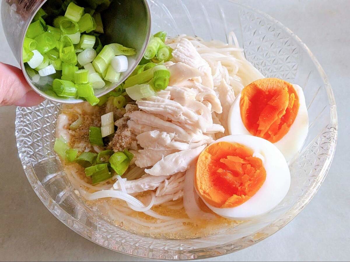 やみつき鶏塩そうめん