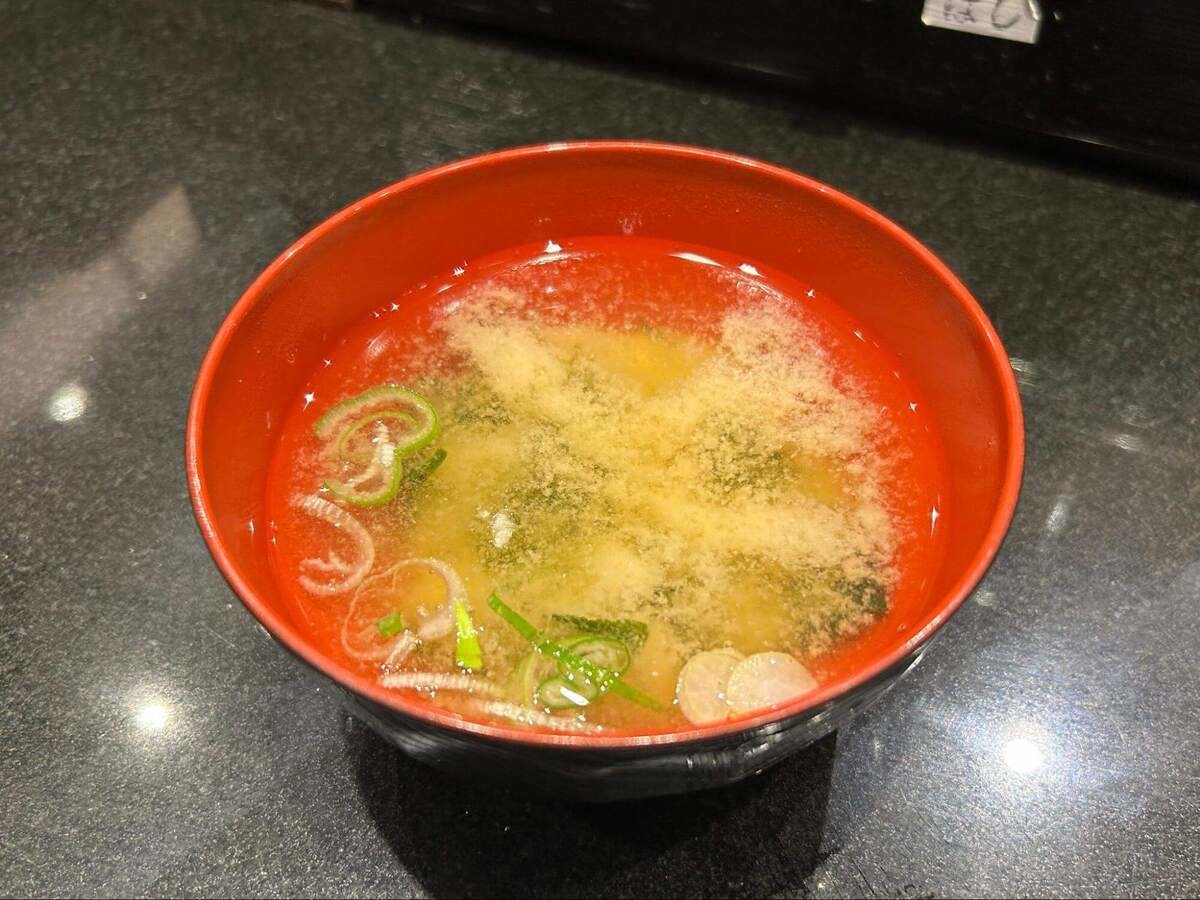 「すし玉」