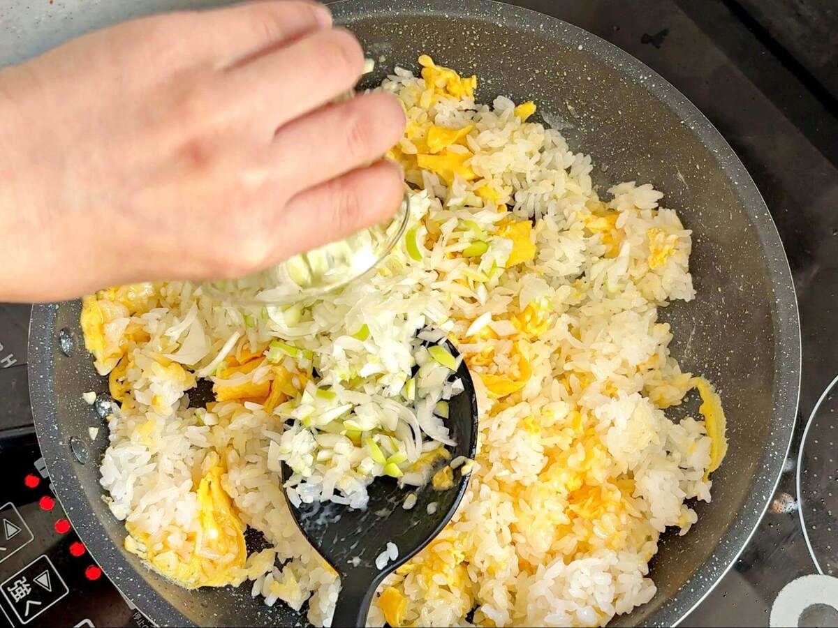 至高のぷりぷりエビチャーハン!!