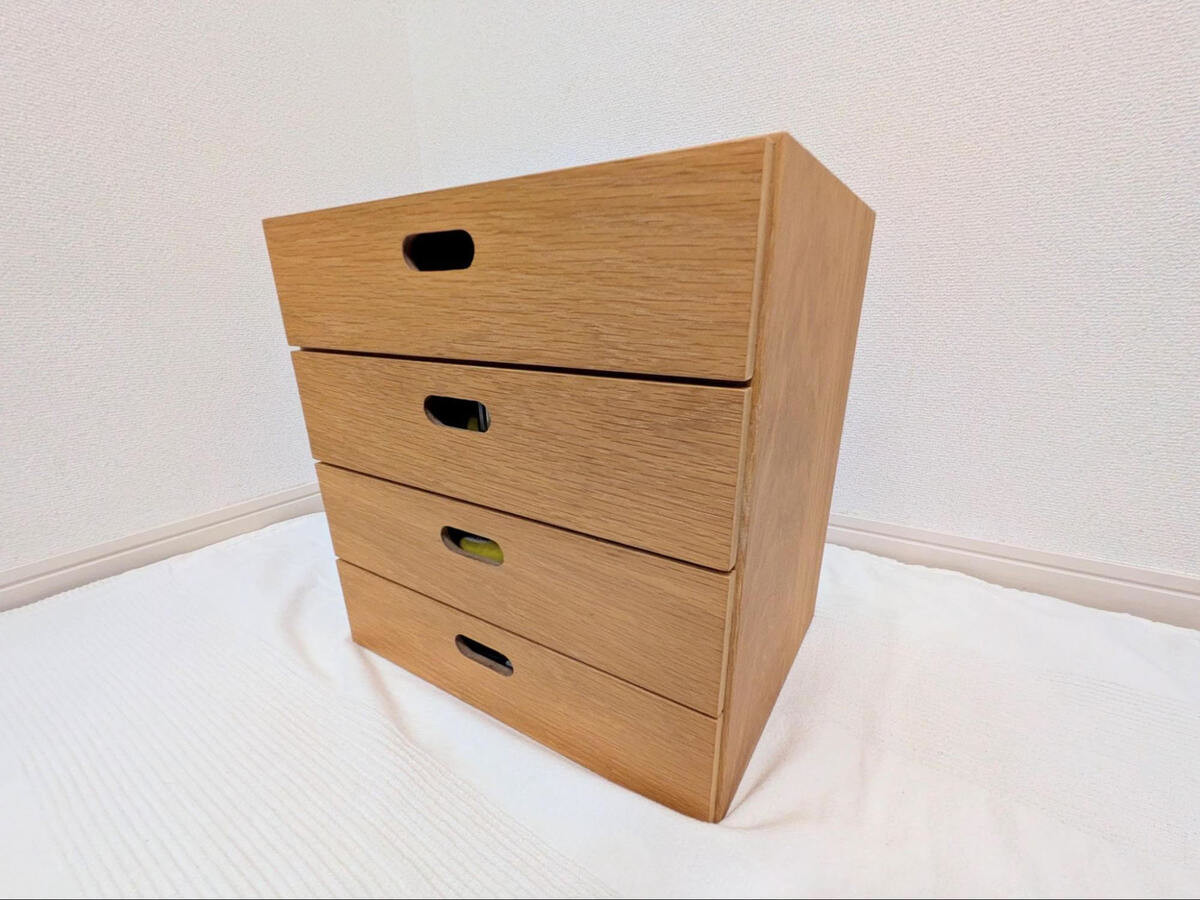 どんな家でも置くだけで整う「スタッキングシェルフ」