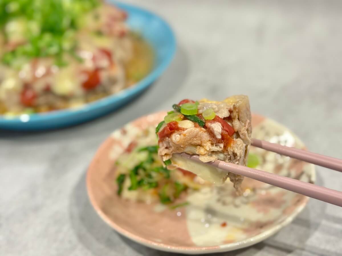 厚揚げのトマチー肉巻き