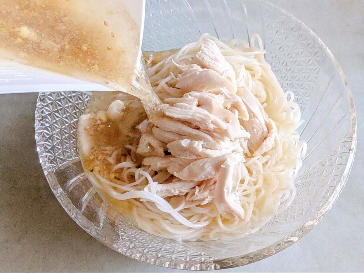 やみつき鶏塩そうめん