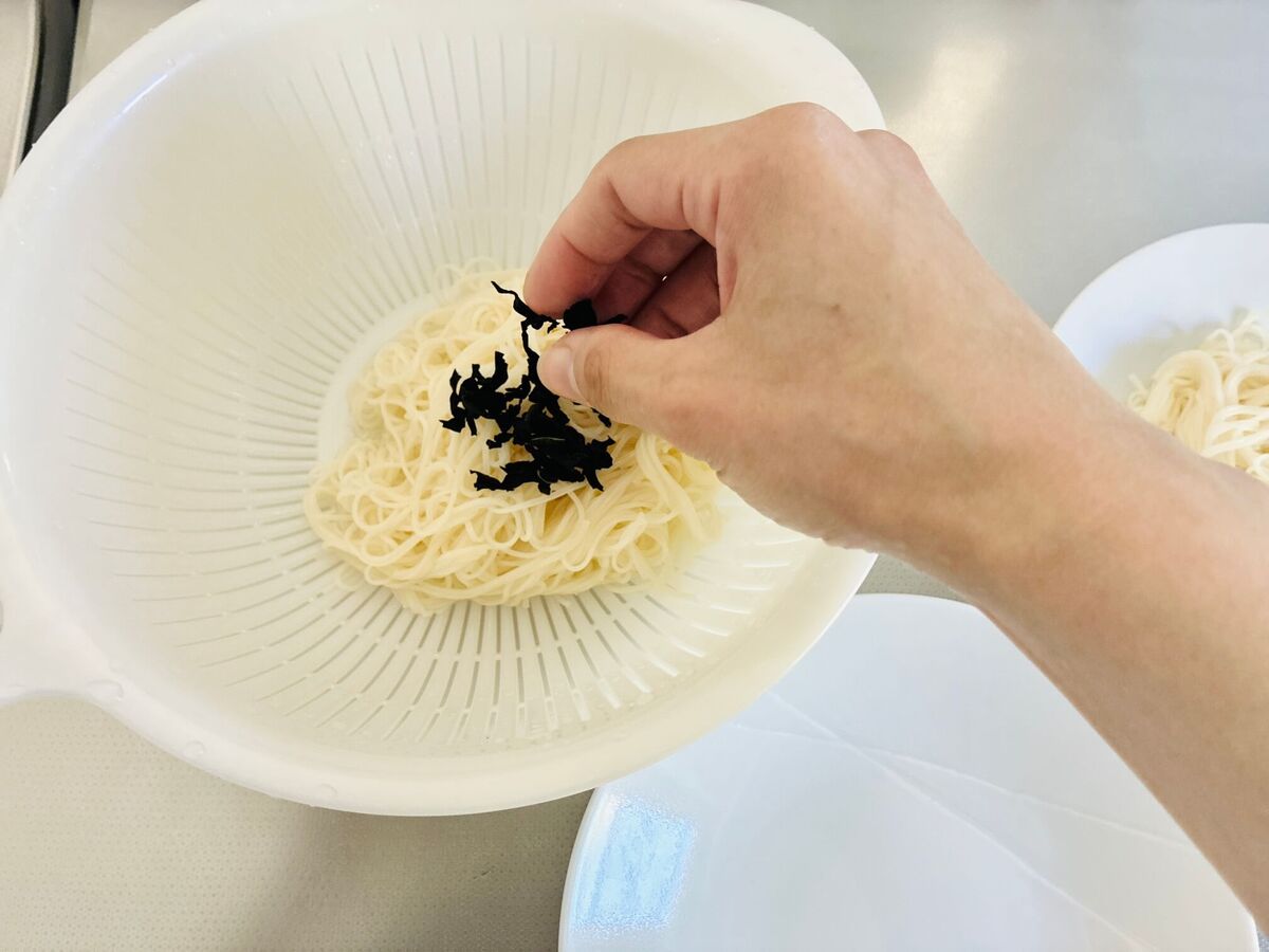 ソーメン二郎さん直伝「くっつくそうめんを解決する」裏ワザ