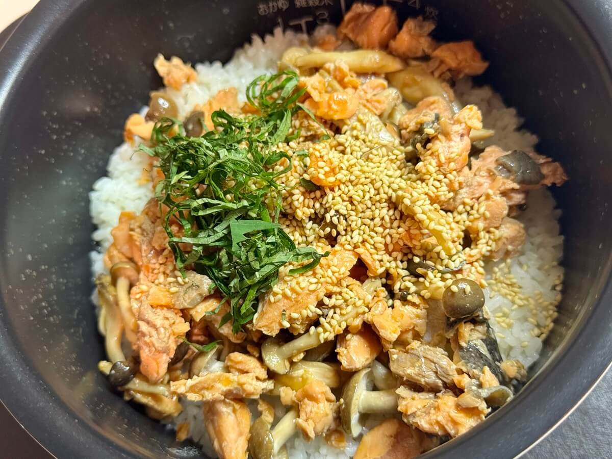 ウワサのお客さま「鮭ときのこの混ぜご飯」