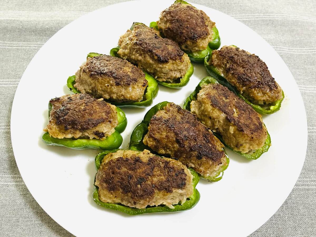 ピーマンの肉詰め