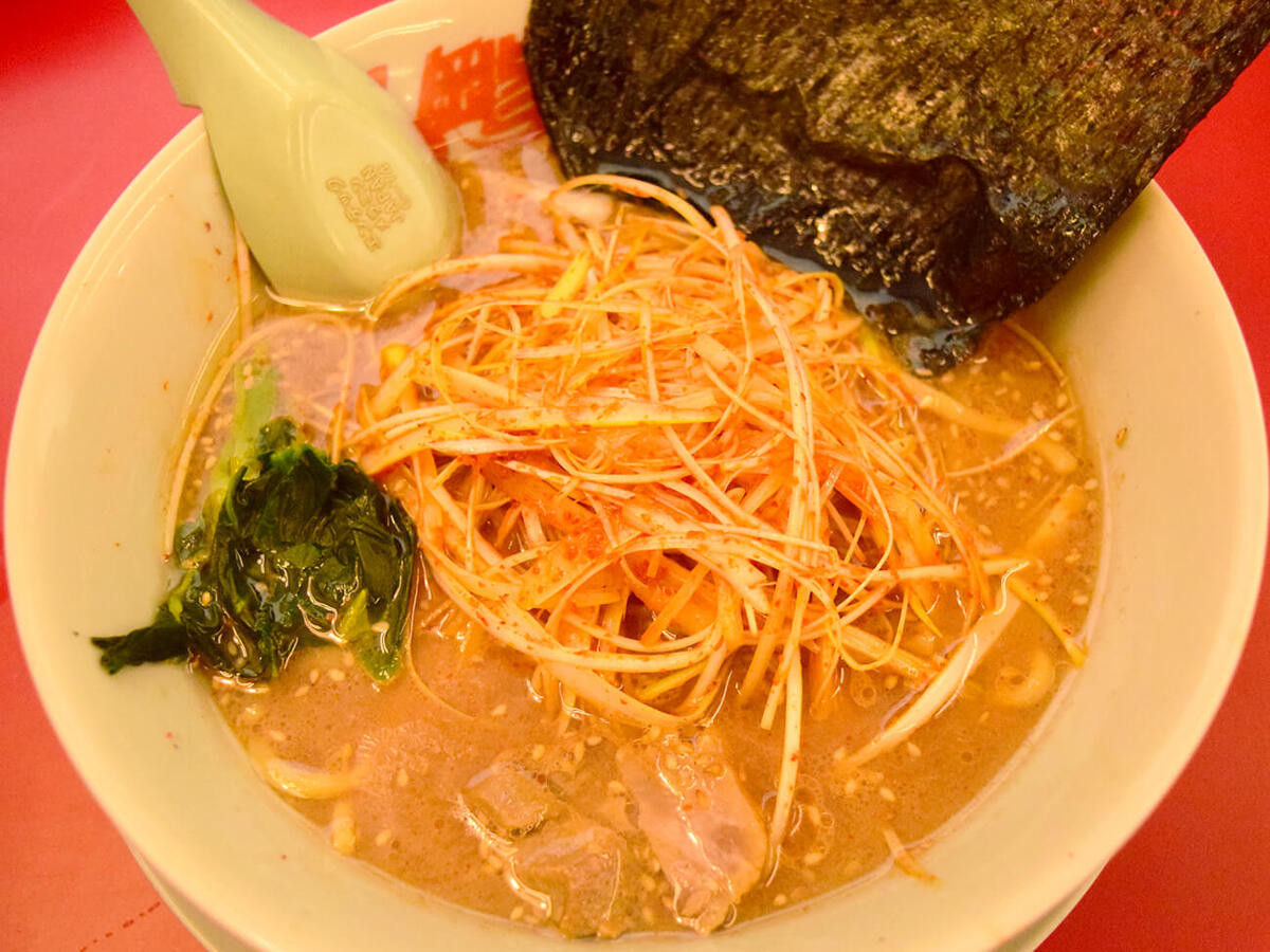 山岡家新作「旨辛スタミナラーメン」と「味噌ピリ辛ネギラーメン」実食レポ