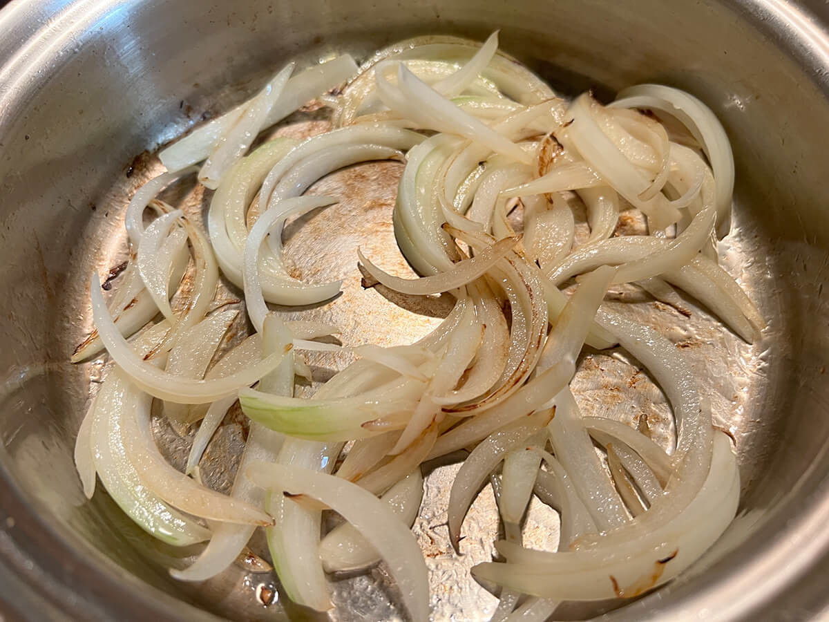 スパイシー丸山さん「白菜と豚肉の中華風カレー」のレシピ