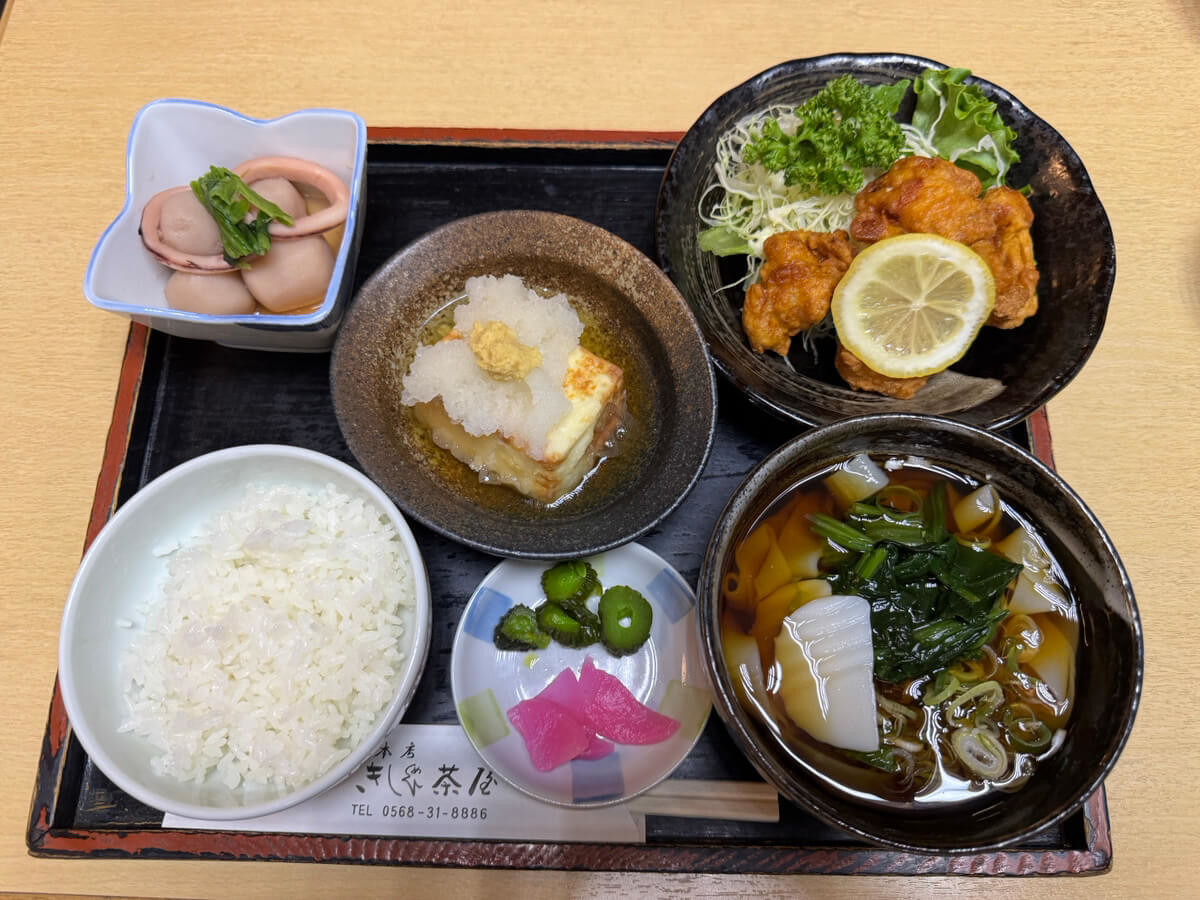 角千本店 きしめん茶屋