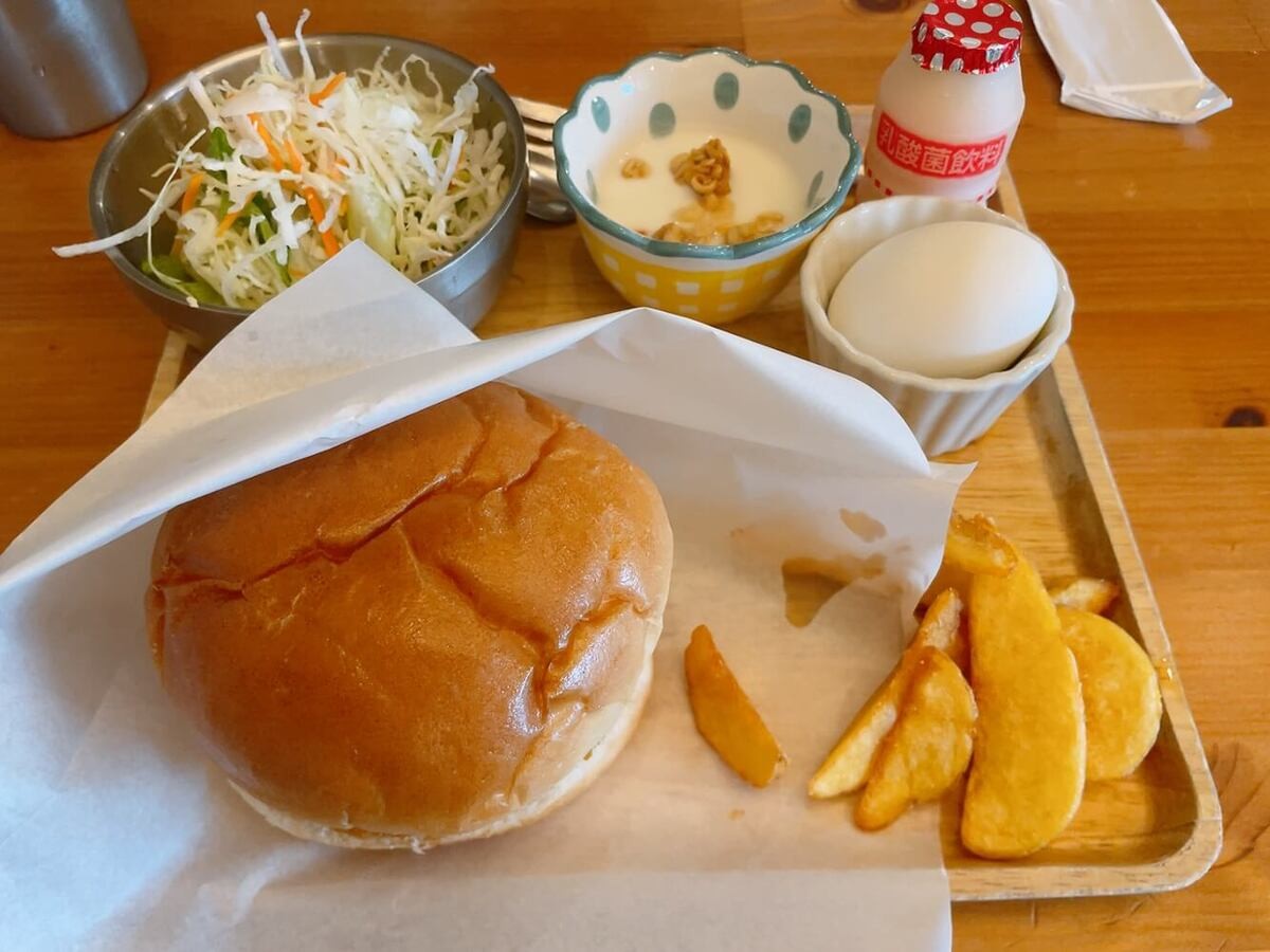 食堂カフェ瀬里奈