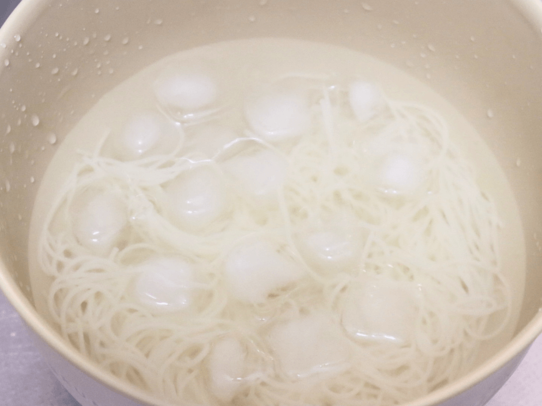 トマトとツナの出汁びたしそうめん