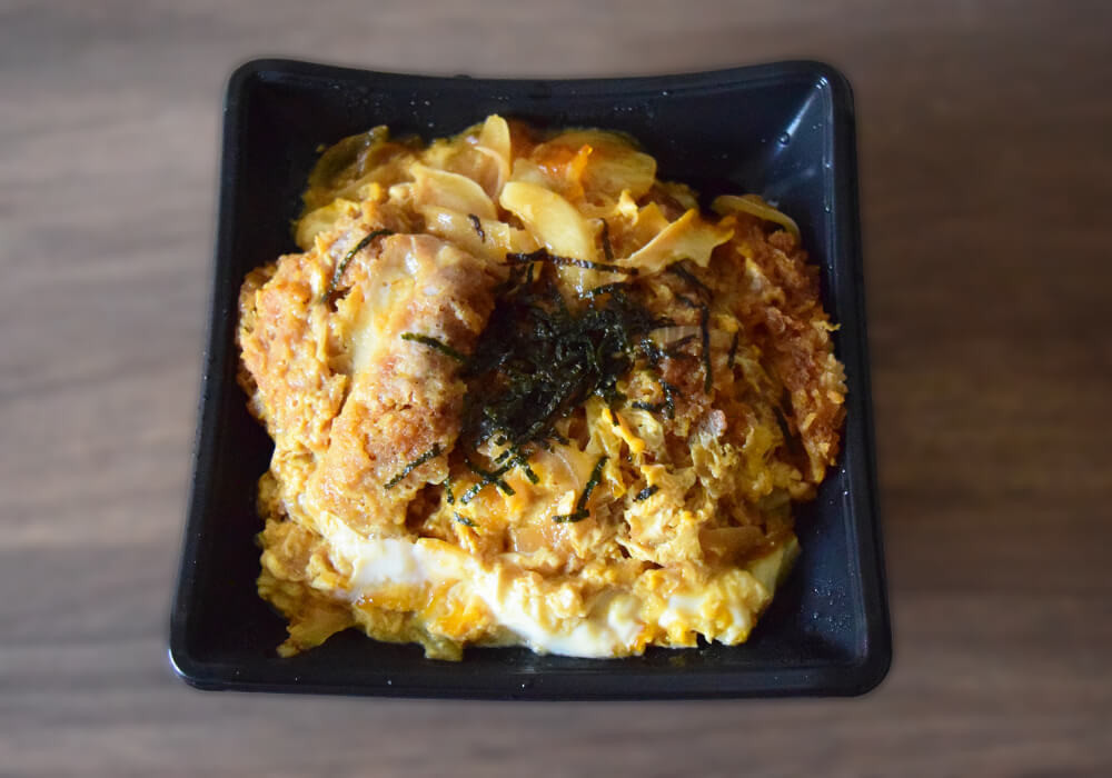トライアルの重量級メガ弁当