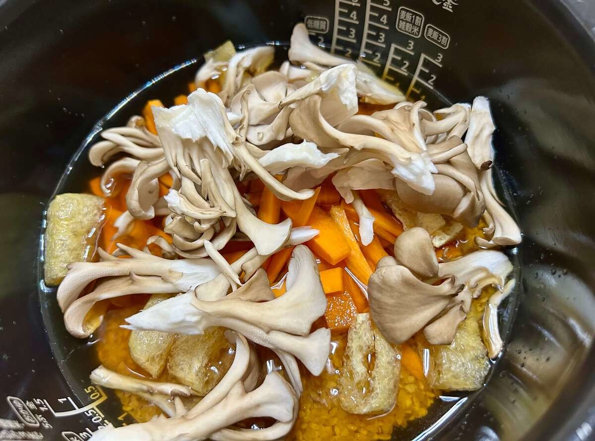 キッコーマン公式「まいたけご飯」のレシピ