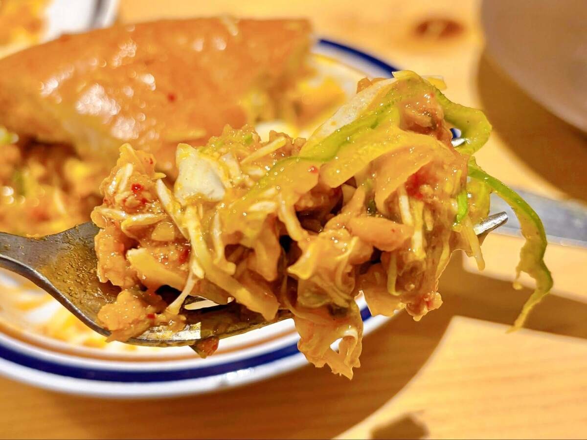 台湾ミンチのコメドムバーガー