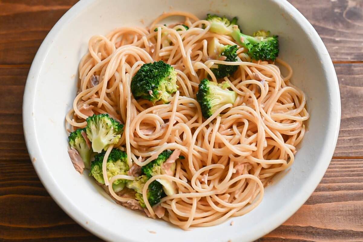 鳥羽周作さん「ブロッコリーとツナのパスタ」のレシピ