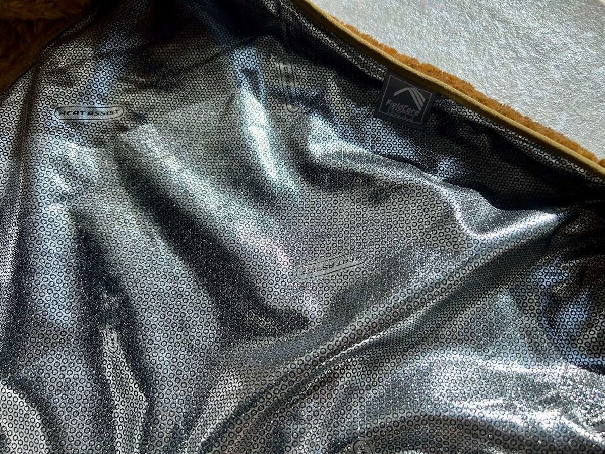 ワークマンの「着る魔法瓶」