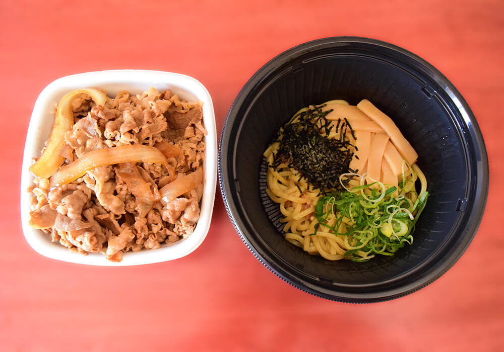吉野家「牛丼・油そばセット」
