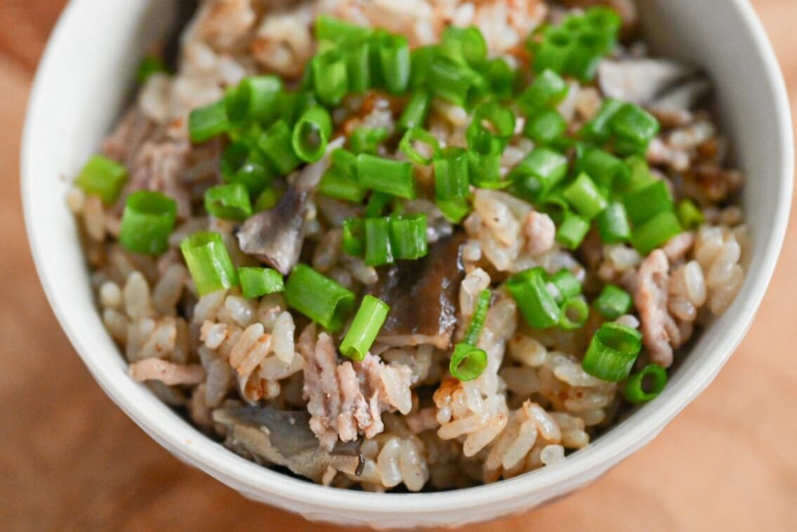 豚ひき肉とまいたけの炊き込みごはん