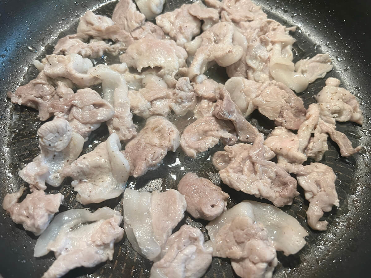 豚肉とカラフル野菜のレモンじょうゆ炒め