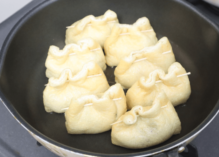 「油揚げジューシー餃子」