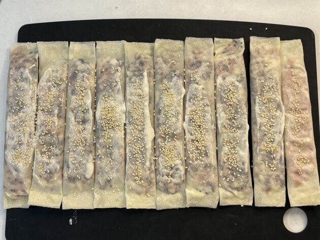 DAIGOも台所「ごま風味の棒ギョウザ」