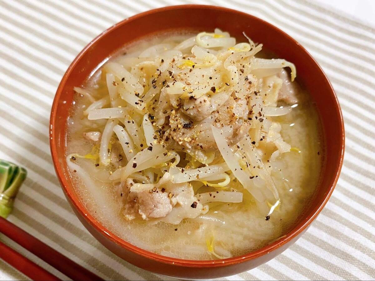 笠原将弘さん「もやし豚汁」のレシピ