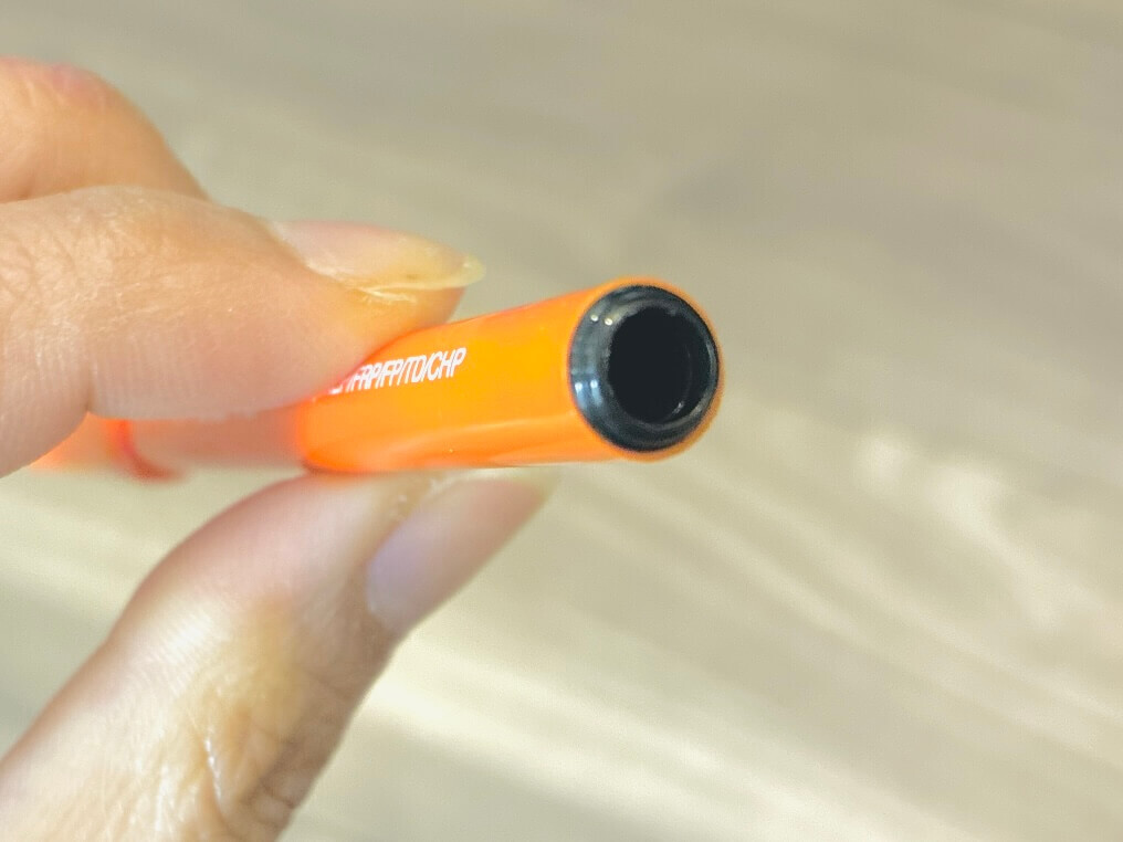 スニーカーの靴紐、もう結ばなくていいの！？