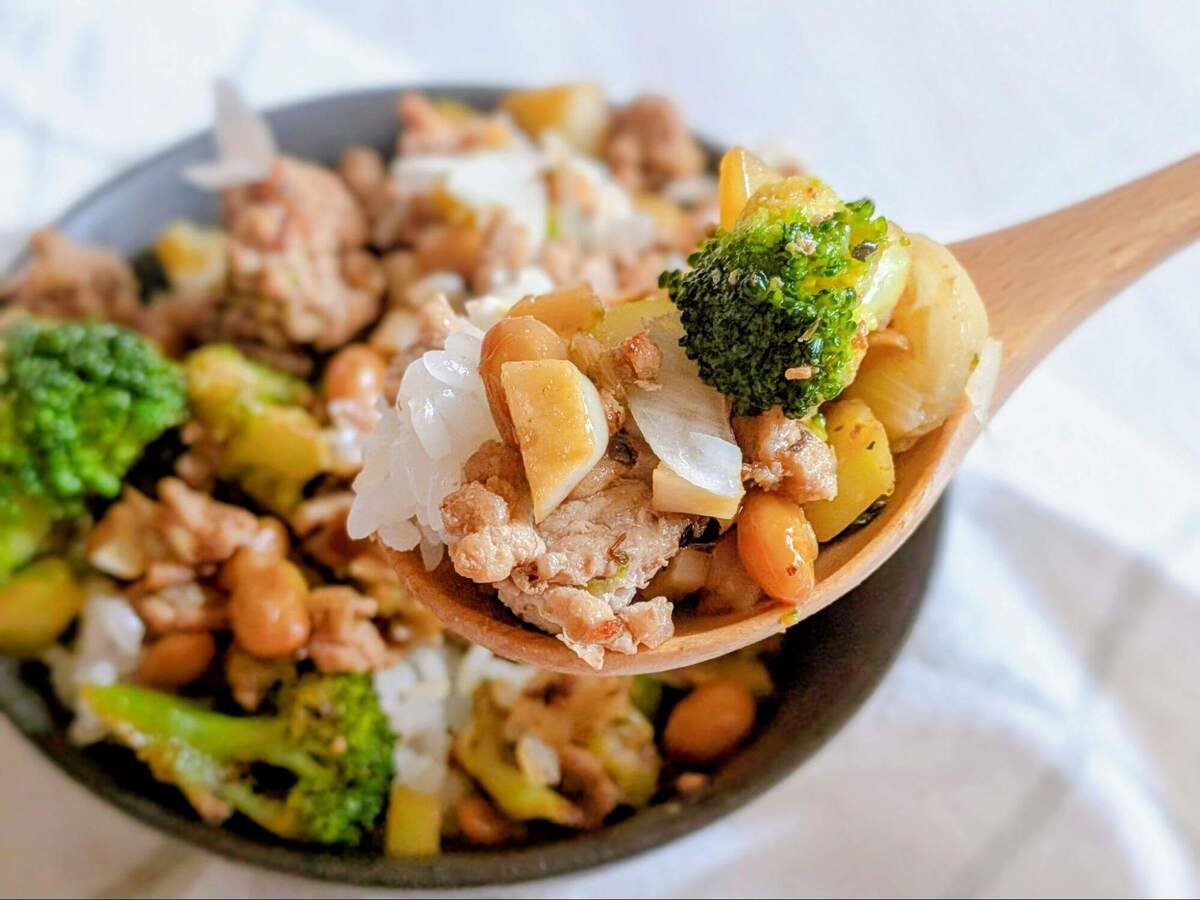 ブロッコリーの納豆肉そぼろ