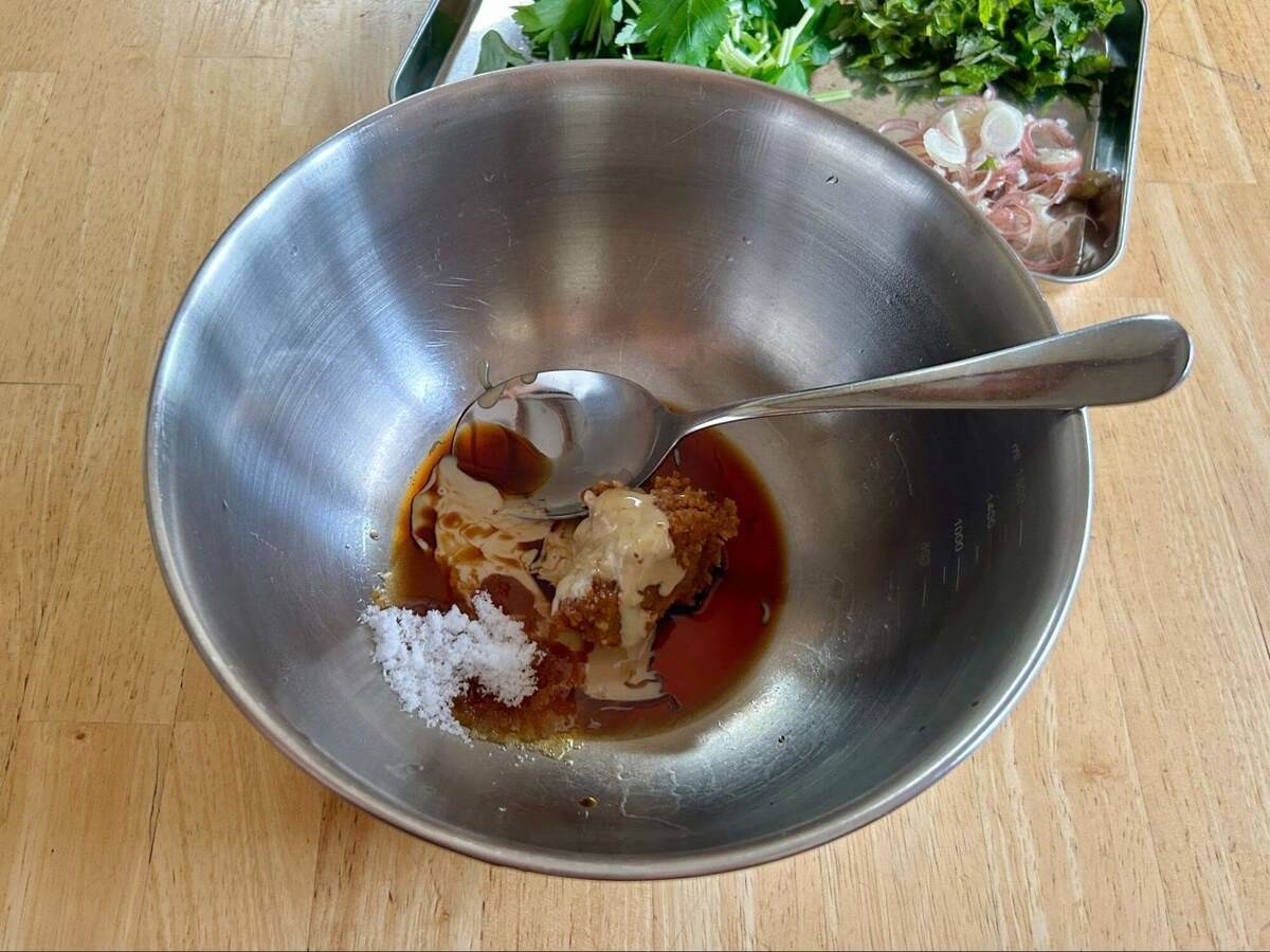 和田明日香さん「​たっぷり薬味の豚しゃぶ」
