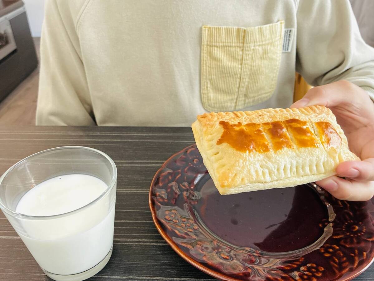 目黒蓮さん「チョコバナナ餅パイ」