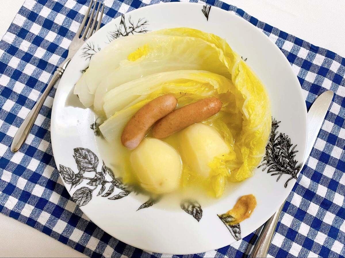 長谷川あかりさん「白菜とウインナーの昆布バターポトフ」