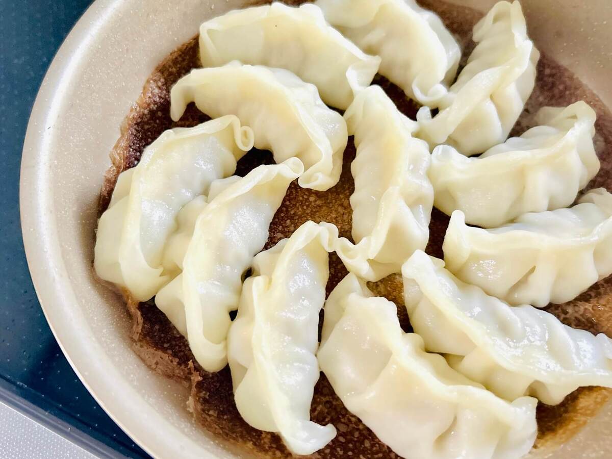 「香味ねぎソースがけギョーザ」