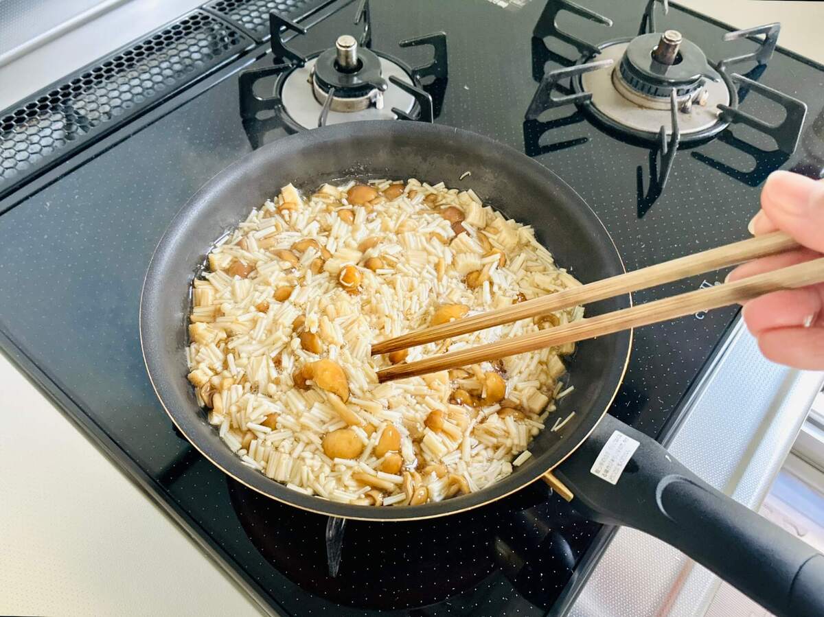 えのきだけとなめこ