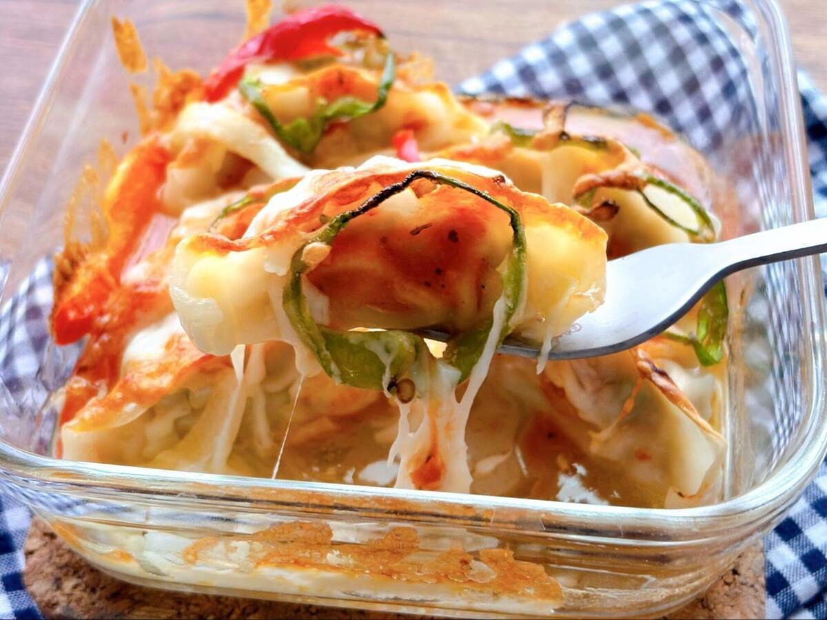 味の素冷凍食品「ギョーザのピザ風」のレシピ