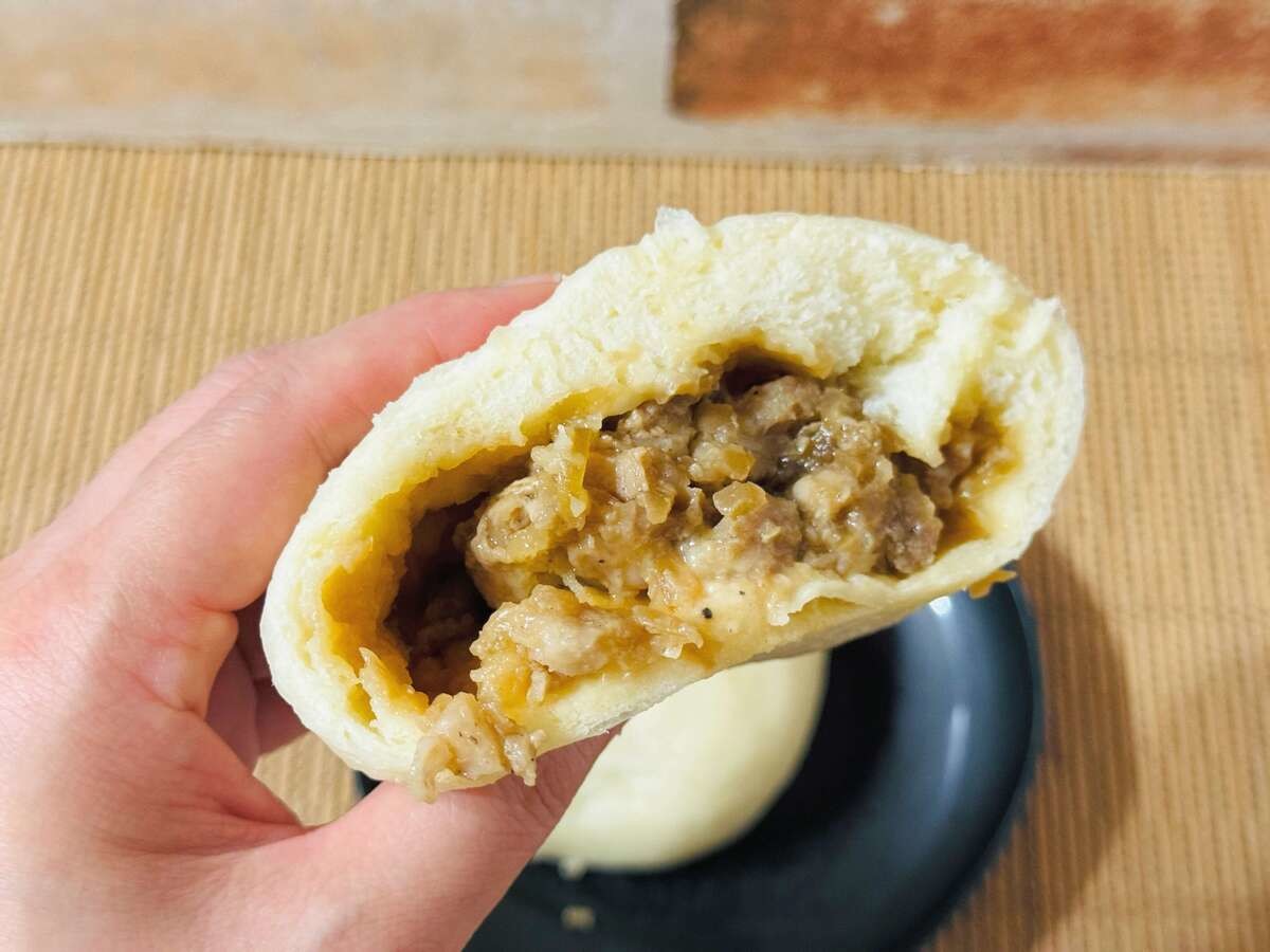 「豚饅よしの」