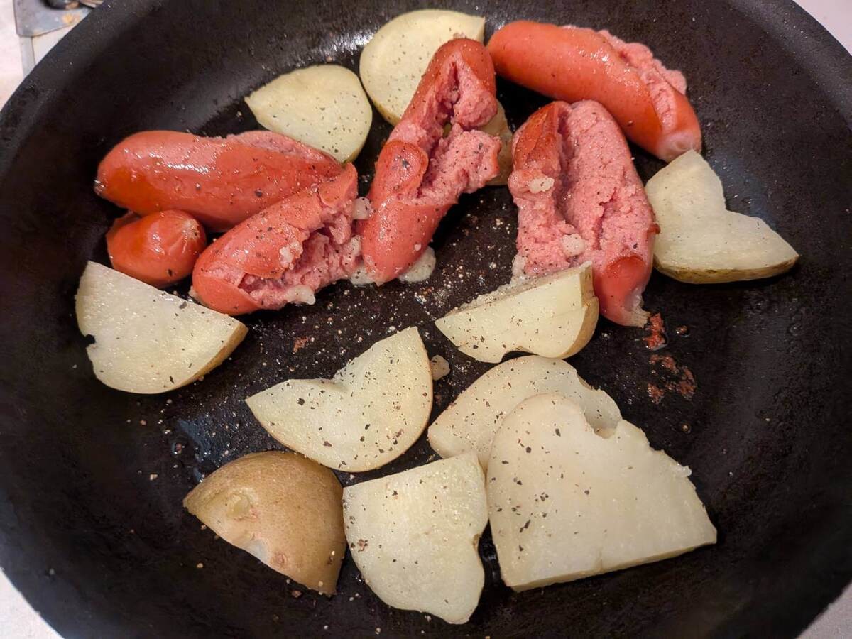 千鳥・大悟さん「カレー粉じゃがウインナー」のレシピ